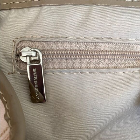 FINAL PRICE FLASH SALE🔥 AUTHENTIC VINTAGE BURBERRY PINK NOVA CANDY SHOULDER BAG - Picture 7 of 12